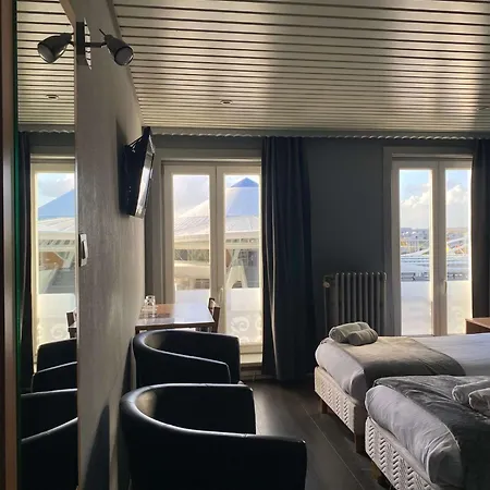 Le Terminus Hotel 2*