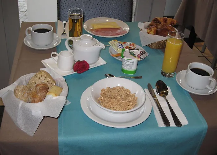 Le Terminus Hotel 2*